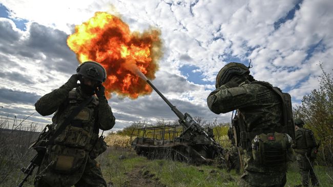 Российские военнослужащие Российские военнослужащие