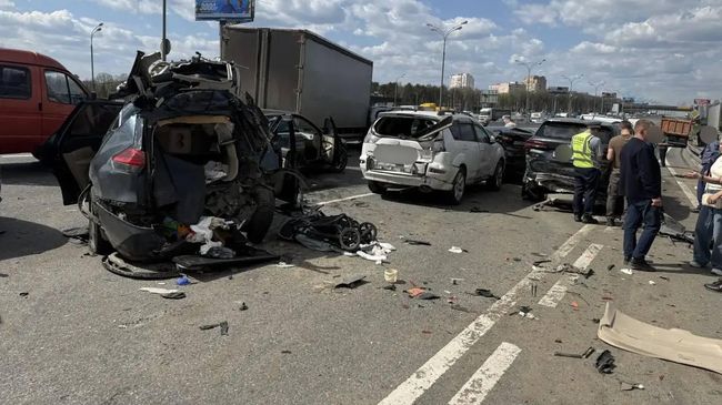 Последствия массового ДТП на МКАД
