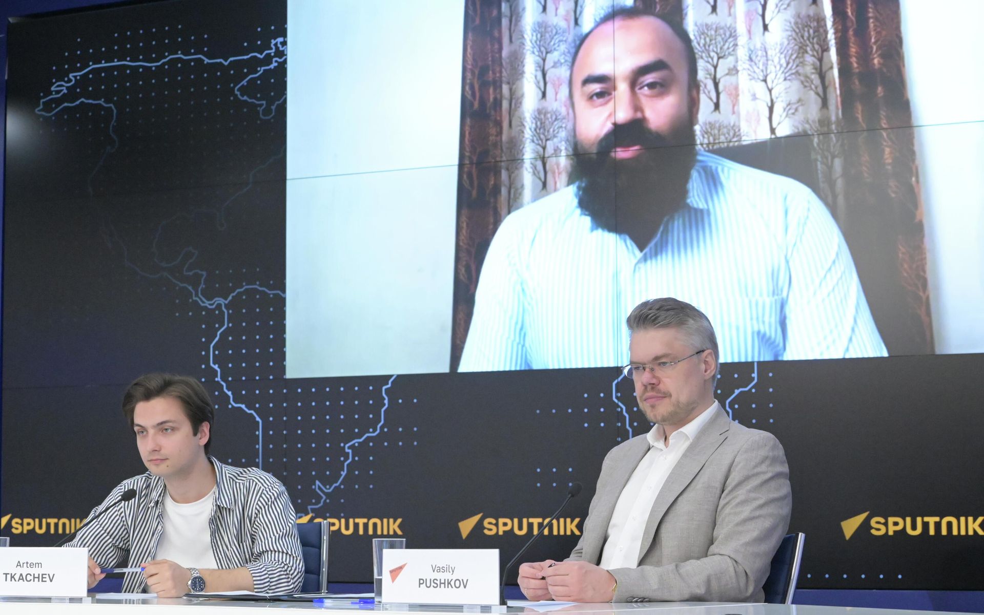 Церемония пописания меморандума о взаимопонимании между Международным информационным агентством и радио Sputnik и индийским исследовательским центром Visvaniti Foundatio - РИА Новости, 1920, 05.05.2026