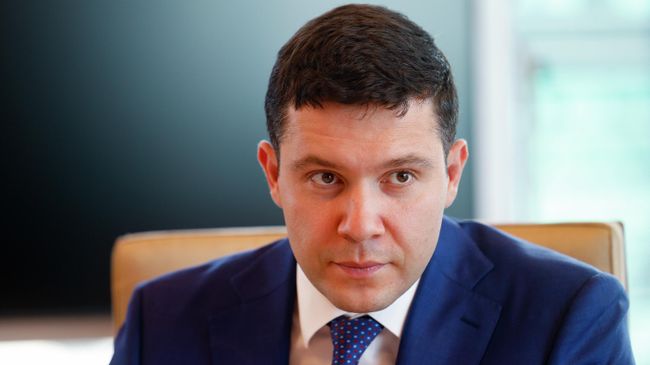 Антон Алиханов 