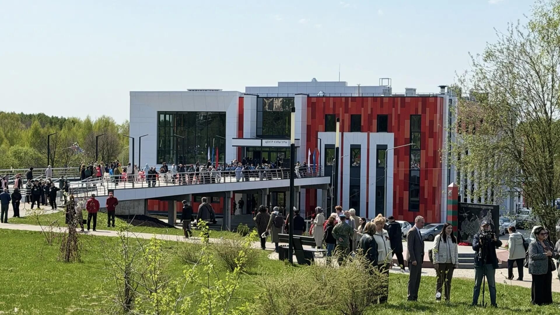 Центр культурного развития Майский открыли в Костроме накануне Дня Победы - РИА Новости, 1920, 07.05.2026