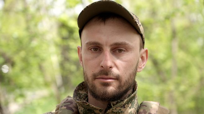 Штурмовик 80-го танкового полка 90-й танковой дивизии с позывным Расписной Штурмовик 80-го танкового полка 90-й танковой дивизии с позывным Расписной