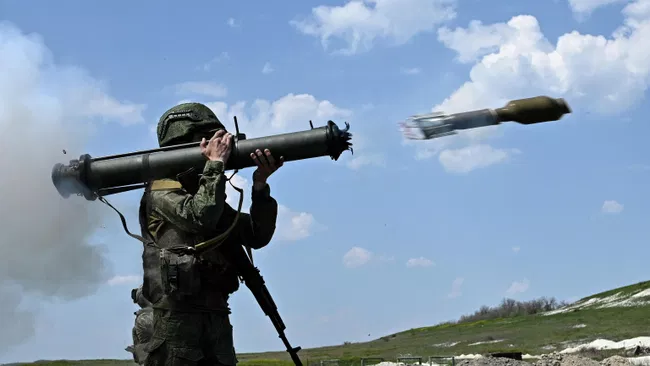 Российский военнослужащий в зоне СВО