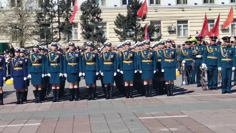Парад Победы прошел в столице Бурятии Парад Победы прошел в столице Бурятии