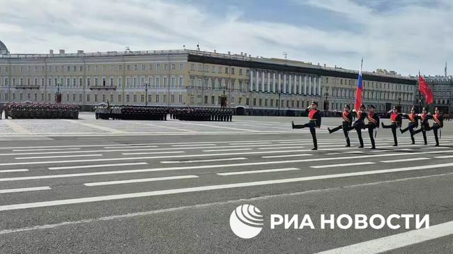 Парад Победы в Санкт-Петербурге