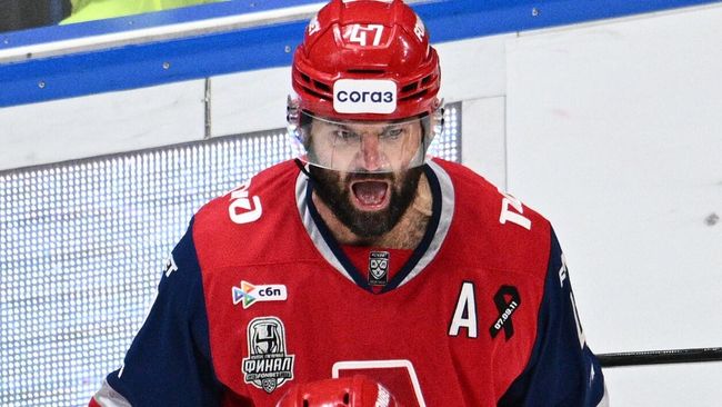 Александр Радулов