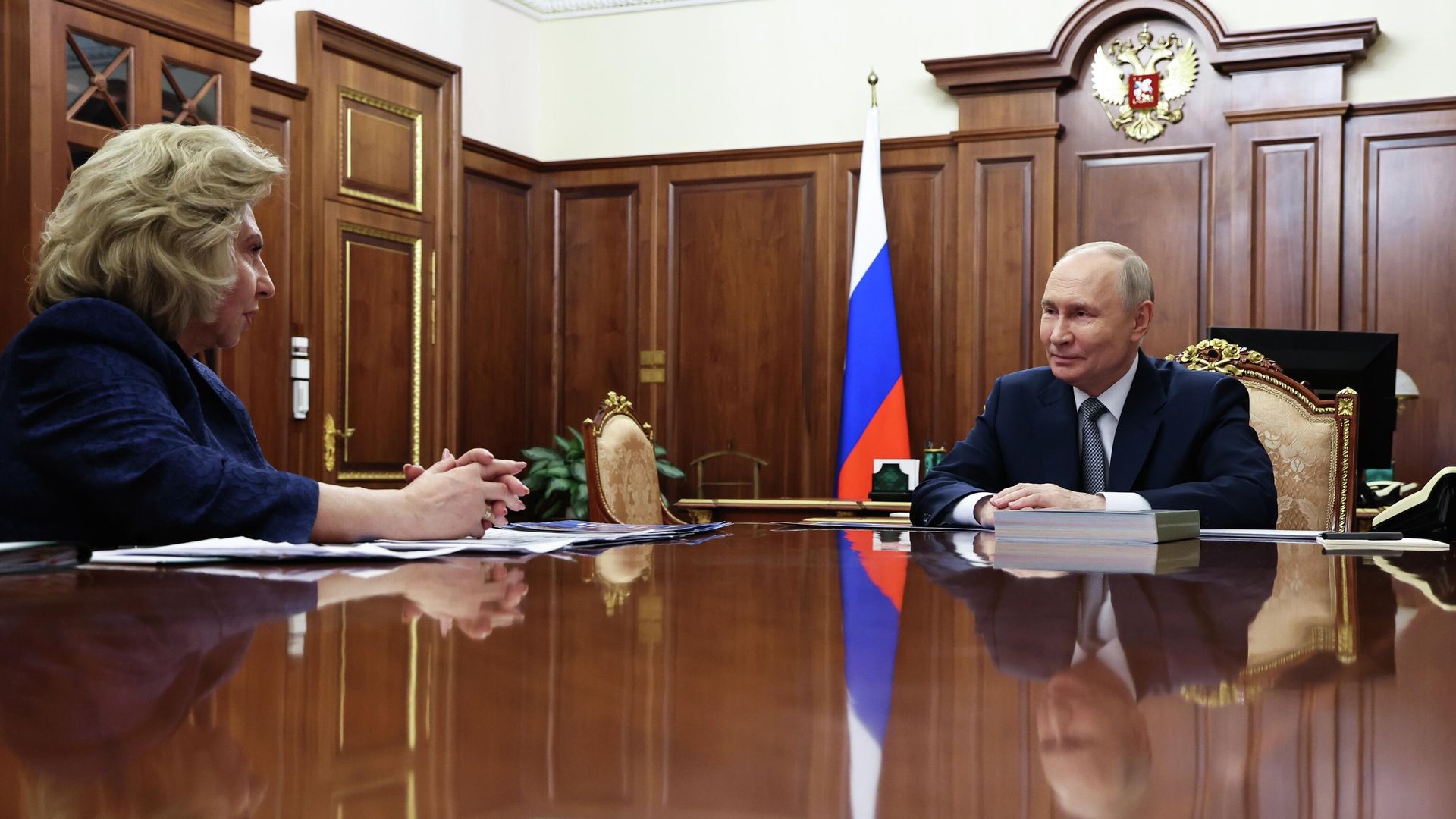 Путин на встрече с Татьяной Москальковой Путин на встрече с Татьяной Москальковой - РИА Новости, 1920, 12.05.2026