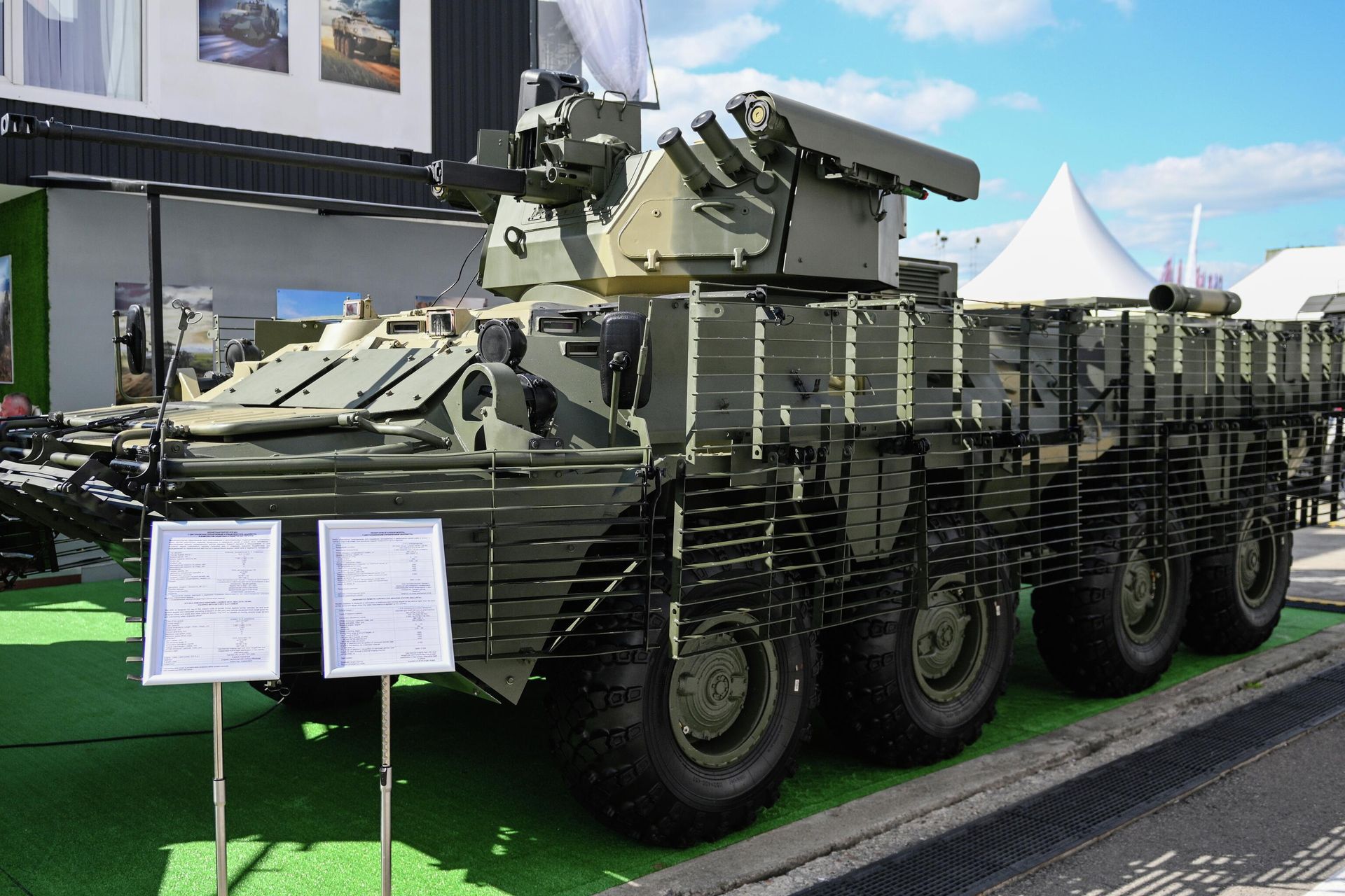 Бронетранспортер БТР-82А с дистанционно управляемым боевым модулем Баллиста Бронетранспортер БТР-82А с дистанционно управляемым боевым модулем Баллиста - РИА Новости, 1920, 13.05.2026