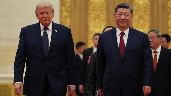 Председатель КНР Си Цзиньпин и президент США Дональд Трамп во время встречи в Пекине