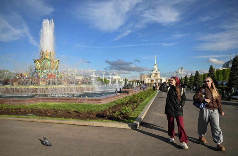Старт работы фонтанов в Москве 