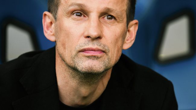 Главный тренер ФК Зенит Сергей Семак