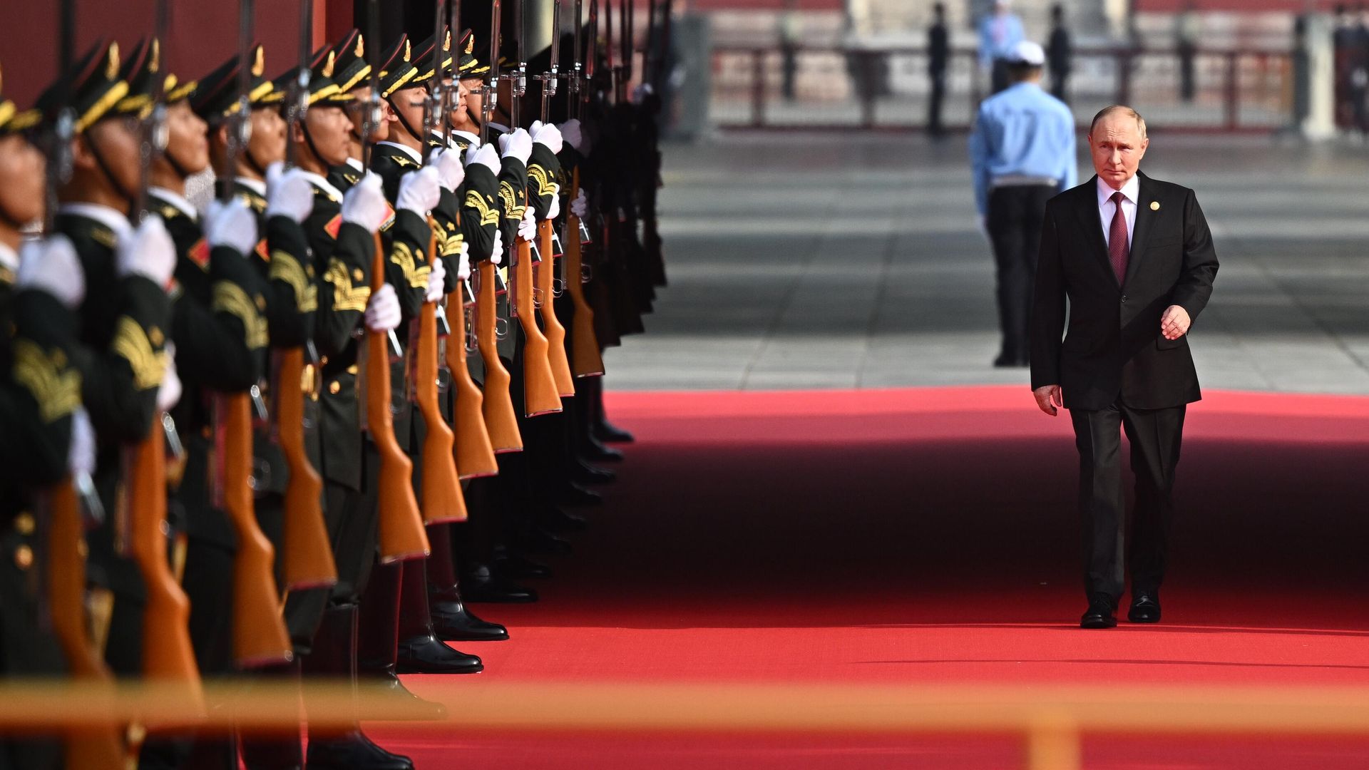 Президент России Владимир Путин в Пекине Президент России Владимир Путин в Пекине - РИА Новости, 1920, 19.05.2026
