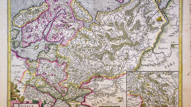 Карта России впервые была опубликована в 1595 г. в атласе Atlas sive Cosmographicæ meditations … В отд. картографии РНБ хранится также отдельный лист с текстом на французском языке на обороте, который позволяет утверждать, что представленная карта была предназначена для одного из восьми французских переизданий атласа Меркатора 1610-х-1630-х гг., выполненных амстердамским издательством Йодока Хондия Карта России впервые была опубликована в 1595 г. в атласе Atlas sive Cosmographicæ meditations … В отд. картографии РНБ хранится также отдельный лист с текстом на французском языке на обороте, который позволяет утверждать, что представленная карта была предназначена для одного из восьми французских переизданий атласа Меркатора 1610-х-1630-х гг., выполненных амстердамским издательством Йодока Хондия