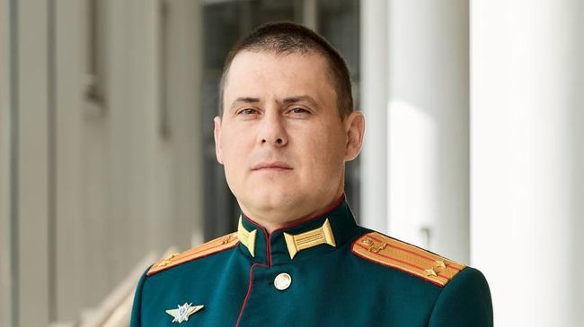 Павел Емельянов