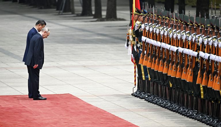 Президент России Владимир Путин и председатель КНР Си Цзиньпин во время встречи в Пекине Президент России Владимир Путин и председатель КНР Си Цзиньпин во время встречи в Пекине