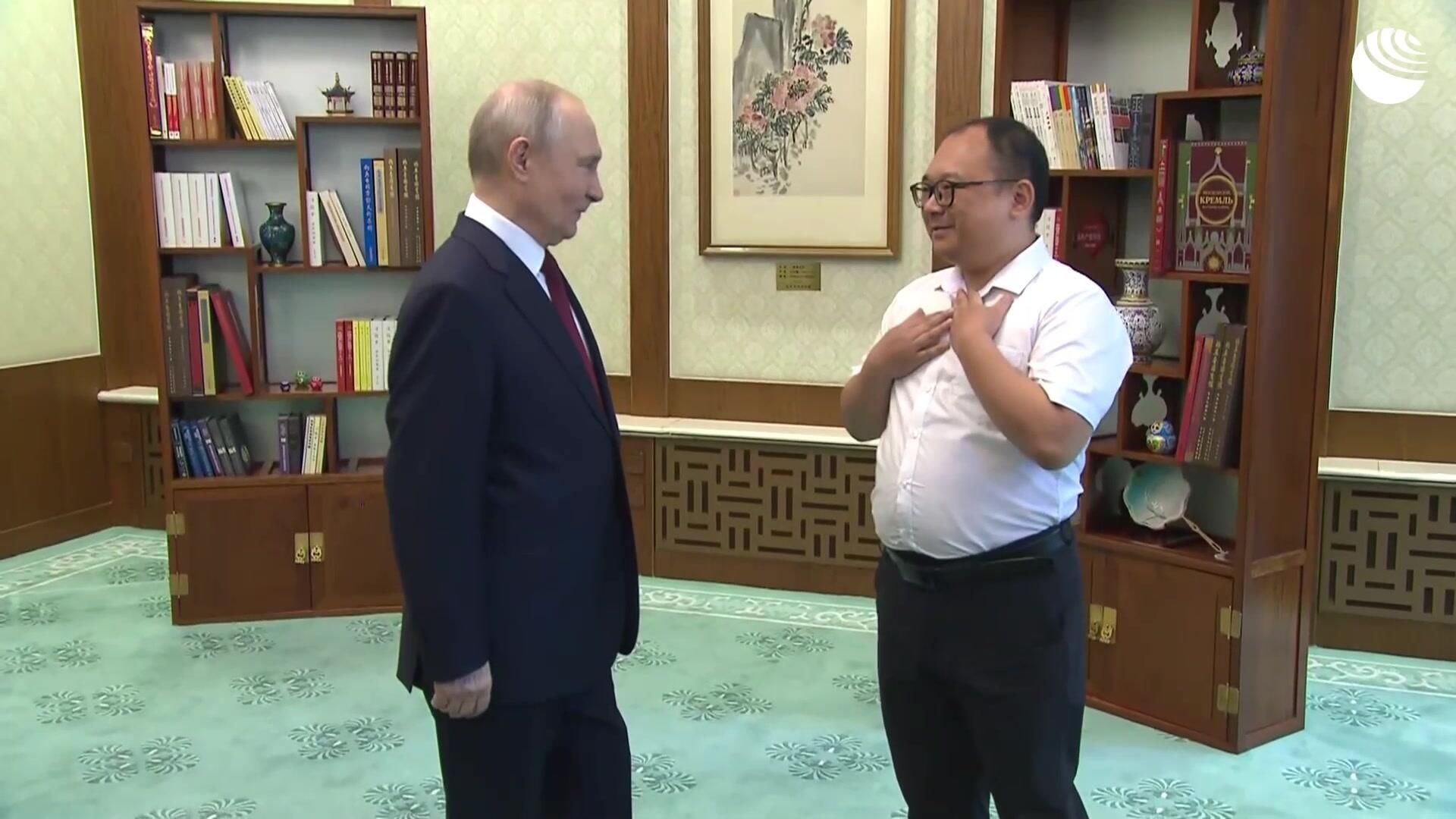 Состояние фантастическое. Китайский инженер Пэн Пай на встрече с Путиным Состояние фантастическое. Китайский инженер Пэн Пай на встрече с Путиным - РИА Новости, 1920, 20.05.2026