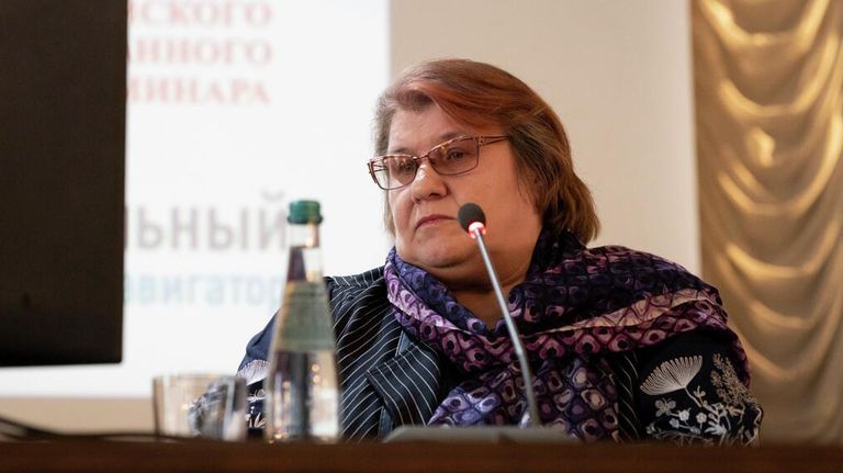 Участники второй встречи всероссийского практико-ориентированного семинара Традиционные религии в информационной политике высшей школы в Московской духовной академии Участники второй встречи всероссийского практико-ориентированного семинара Традиционные религии в информационной политике высшей школы в Московской духовной академии
