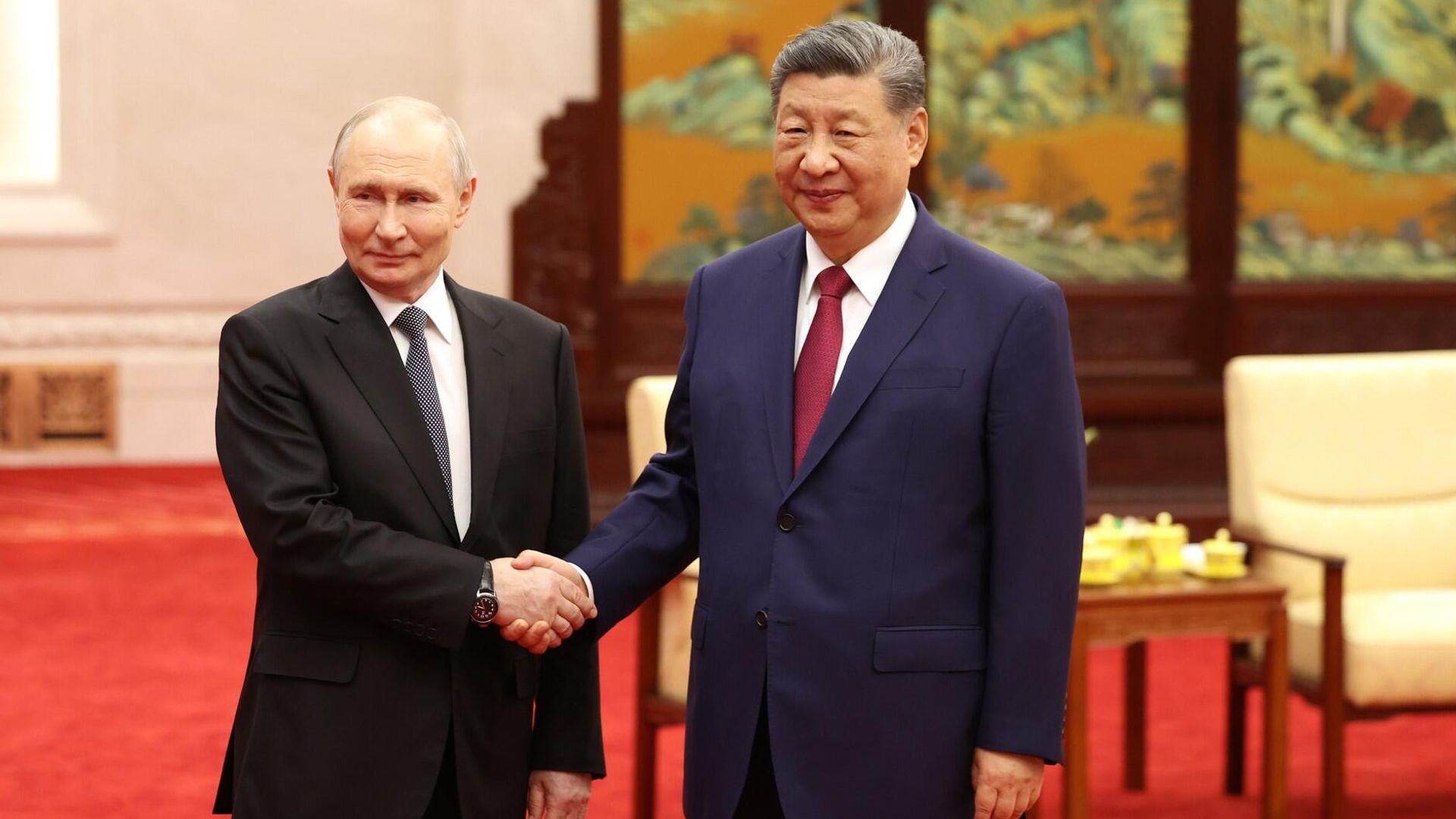 Президент России Владимир Путин и председатель КНР Си Цзиньпин во время встречи в Пекине - РИА Новости, 1920, 15.06.2026