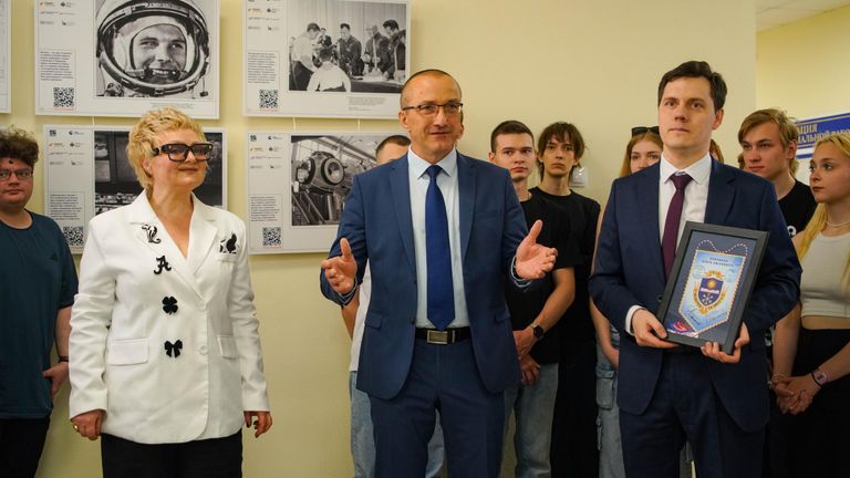 Фотопроект Первые среди звезд открыли в Воронеже Фотопроект Первые среди звезд открыли в Воронеже
