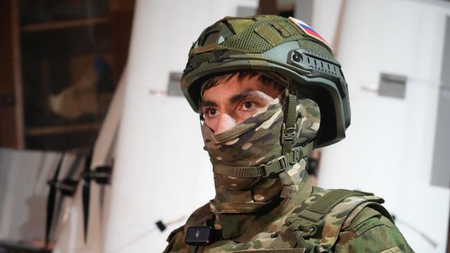 Старший оператор расчета БПЛА самолетного типа 177-го полка морской пехоты