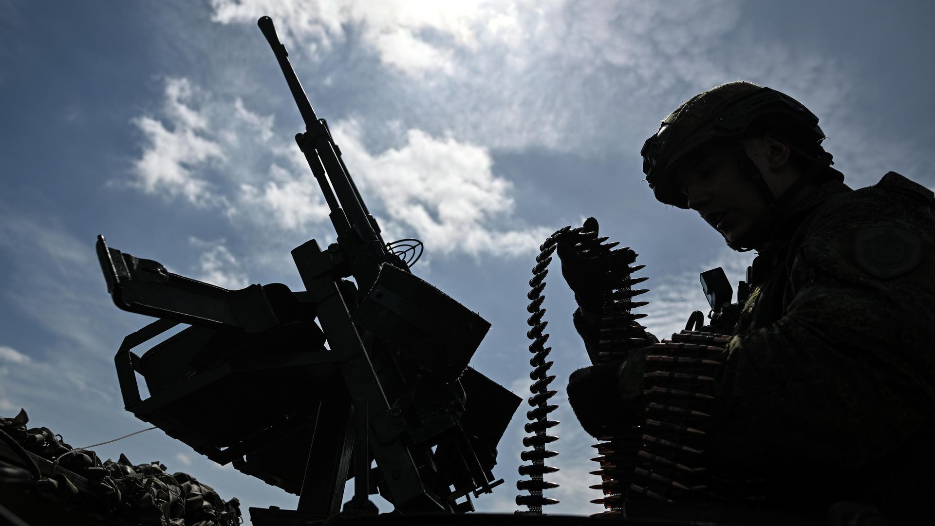 Российский военнослужащий в зоне проведения СВО Российский военнослужащий в зоне проведения СВО - РИА Новости, 1920, 22.06.2026