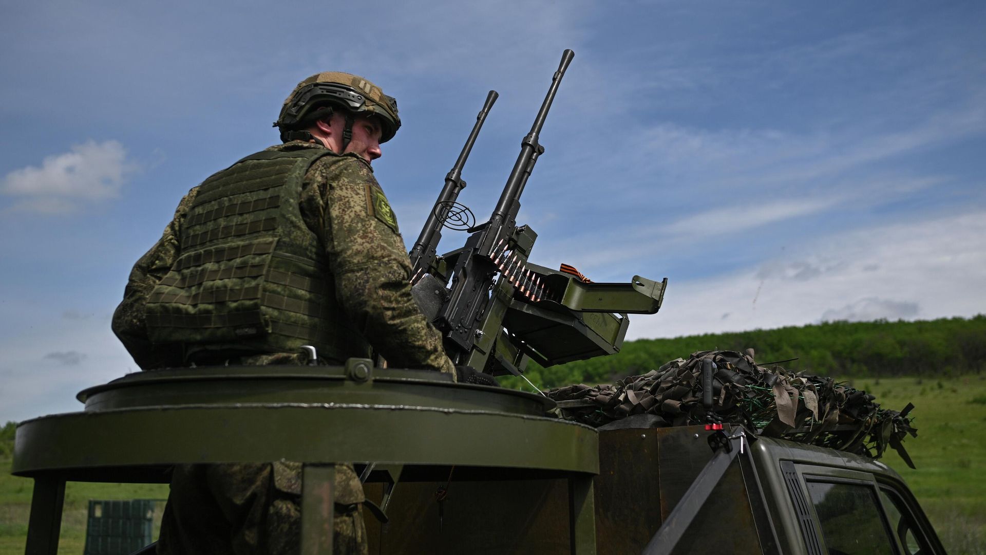 Российский военнослужащий в зоне проведения спецоперации Российский военнослужащий в зоне проведения спецоперации - РИА Новости, 1920, 04.06.2026