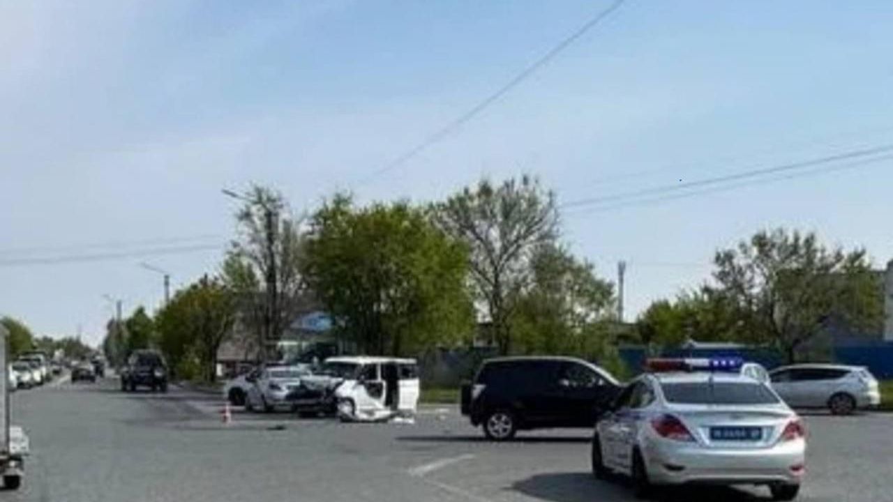 Последствия ДТП в Приморском крае Последствия ДТП в Приморском крае - РИА Новости, 1920, 23.05.2026