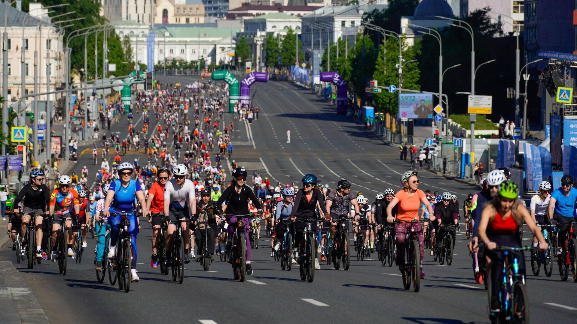Велогонка Садовое кольцо в Москве Велогонка Садовое кольцо в Москве - РИА Новости, 1920, 24.05.2026