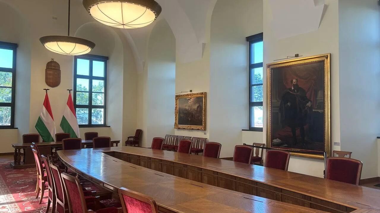 Зал заседаний венгерского кабмина - РИА Новости, 1920, 24.05.2026
