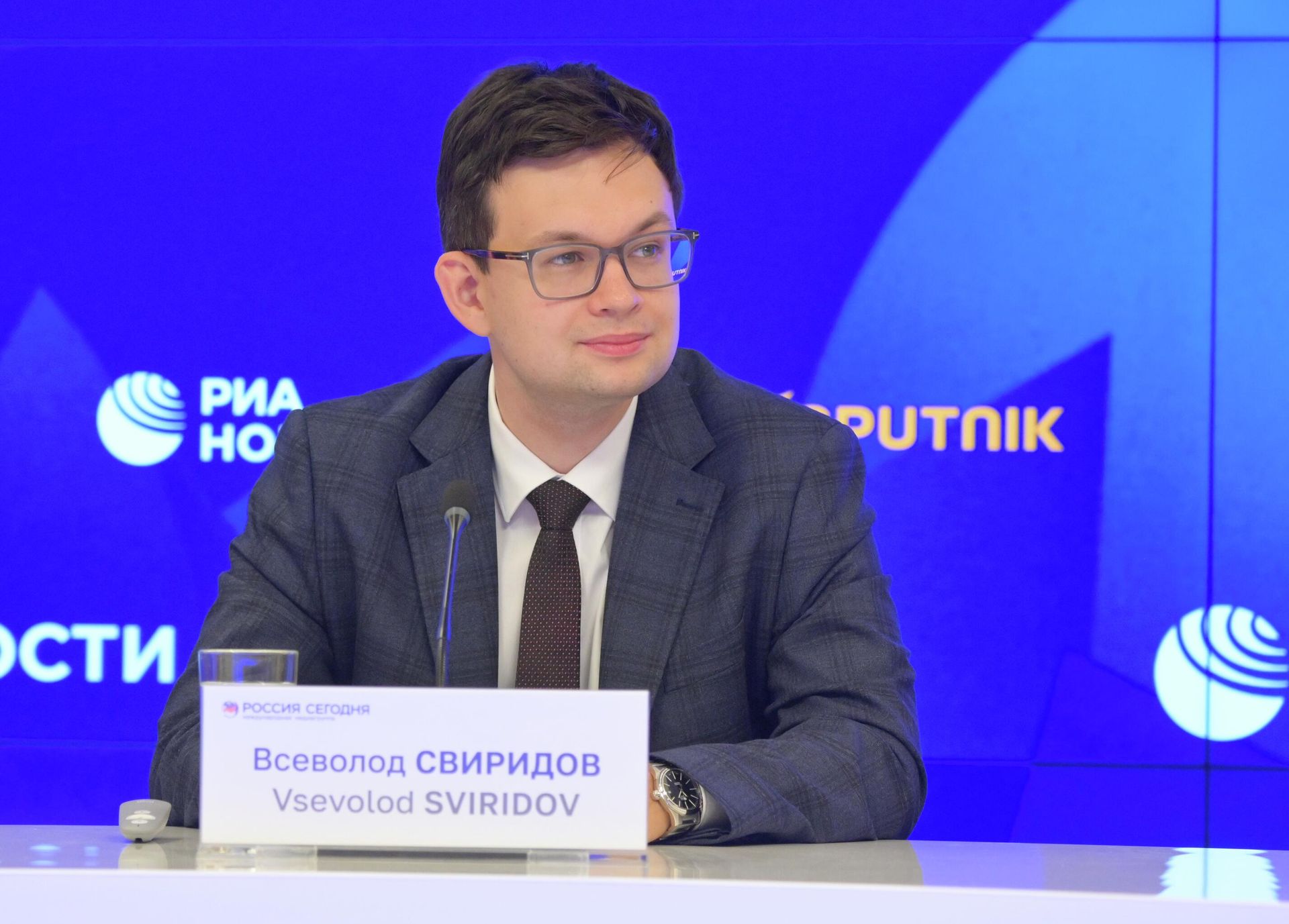 Заместитель директора Центра изучения Африки НИУ ВШЭ Всеволод Свиридов Заместитель директора Центра изучения Африки НИУ ВШЭ Всеволод Свиридов - РИА Новости, 1920, 25.05.2026