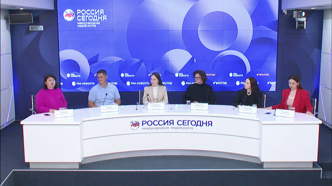 Кому люди верят больше: журналистам или блогерам?