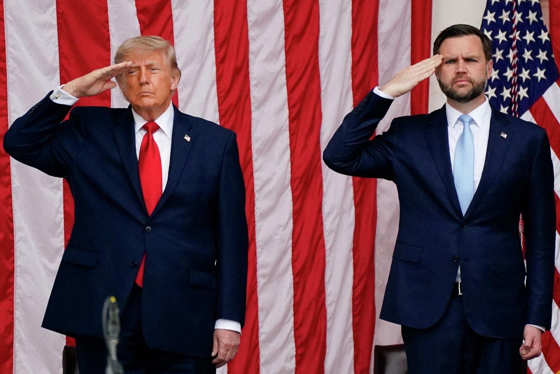 Президент США Дональд Трамп и вице-президент США Джей Ди Вэнс Президент США Дональд Трамп и вице-президент США Джей Ди Вэнс - РИА Новости, 1920, 15.06.2026