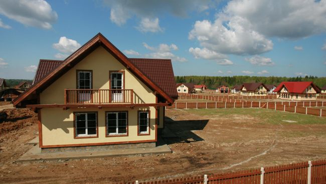 Строительство коттеджей в дачном поселке