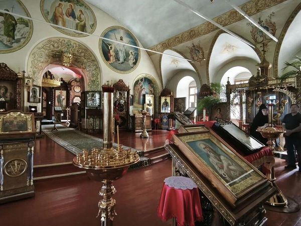 Солотчинский Рождества Богородицы женский монастырь. Интерьер Храма Святого Духа