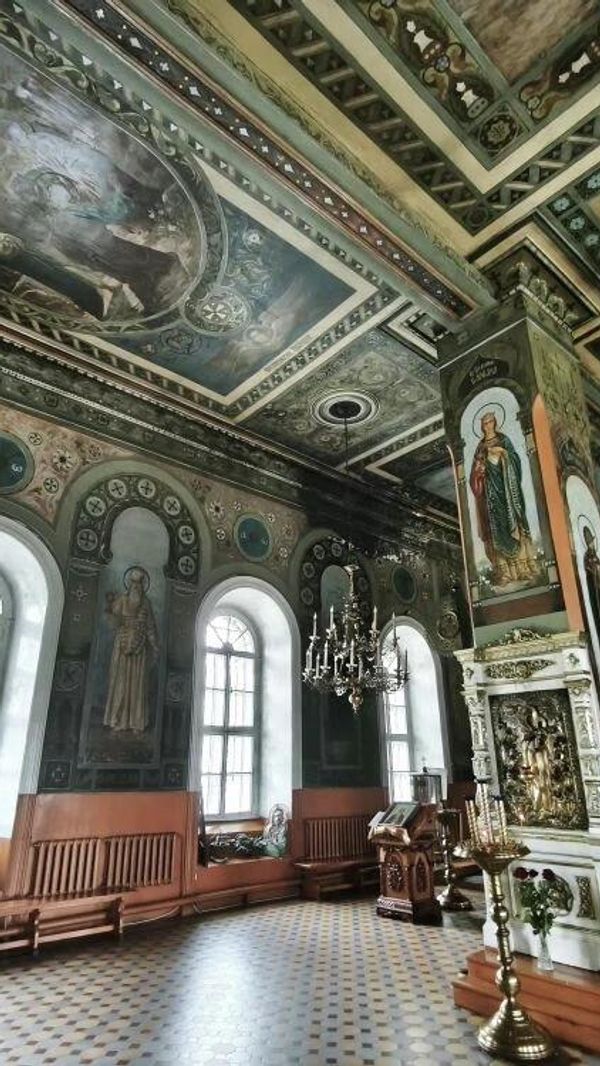 Интерьер храма Святой Троицы в Туме