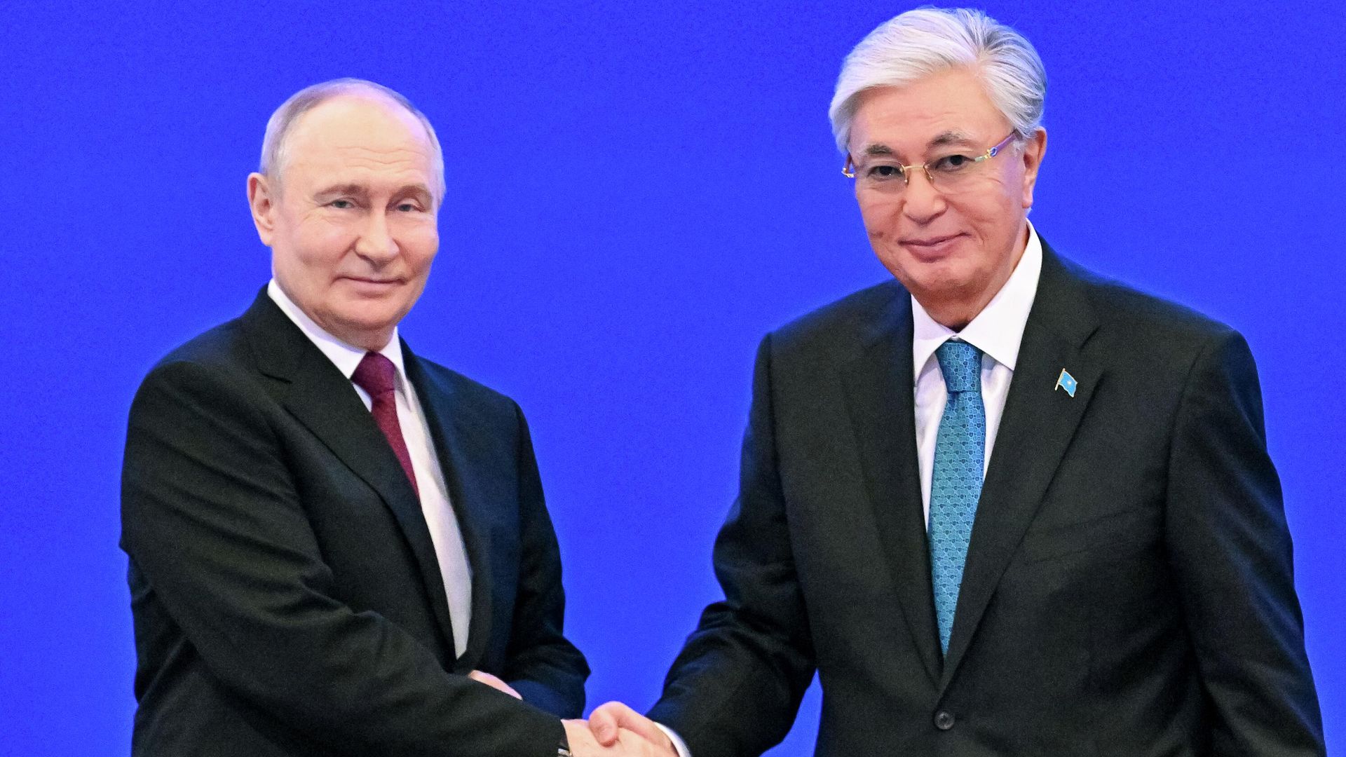 Президент РФ Владимир Путин и президент Казахстана Касым-Жомарт Токаев во Дворце Независимости в Астане Президент РФ Владимир Путин и президент Казахстана Касым-Жомарт Токаев во Дворце Независимости в Астане - РИА Новости, 1920, 28.05.2026