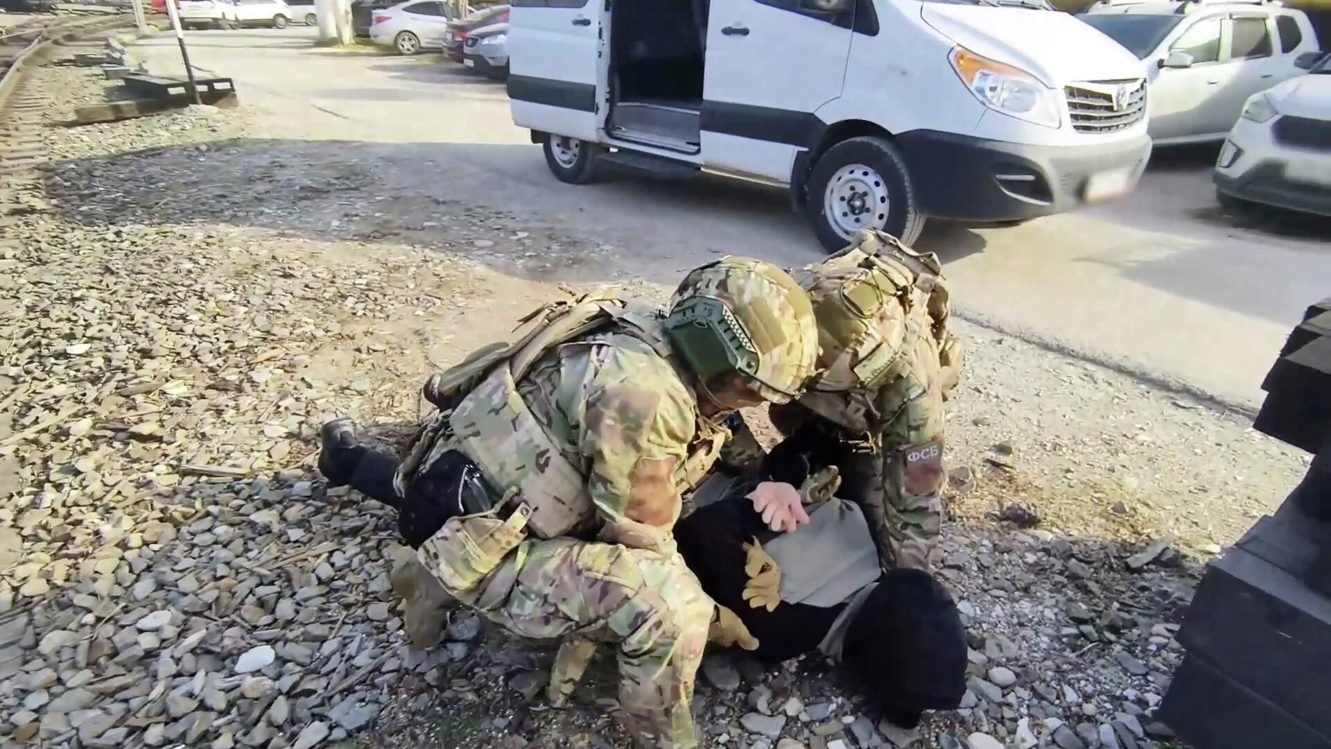 Задержание агента СБУ, планировавшего подрыв поезда в Новороссийске Задержание агента СБУ, планировавшего подрыв поезда в Новороссийске - РИА Новости, 1920, 29.05.2026
