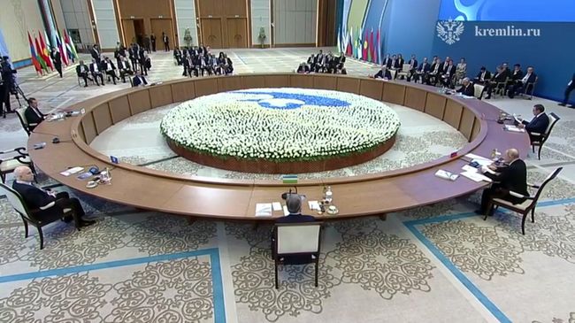 Президент России выступил на заседании Высшего Евразийского экономического совета
