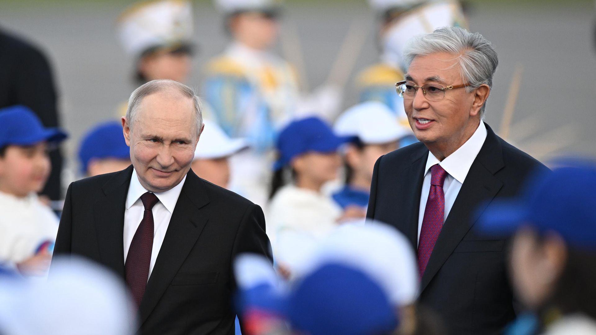 Президент РФ Владимир Путин и президент Казахстана Касым-Жомарт Токаев во время встречи Президент РФ Владимир Путин и президент Казахстана Касым-Жомарт Токаев во время встречи - РИА Новости, 1920, 30.09.2026