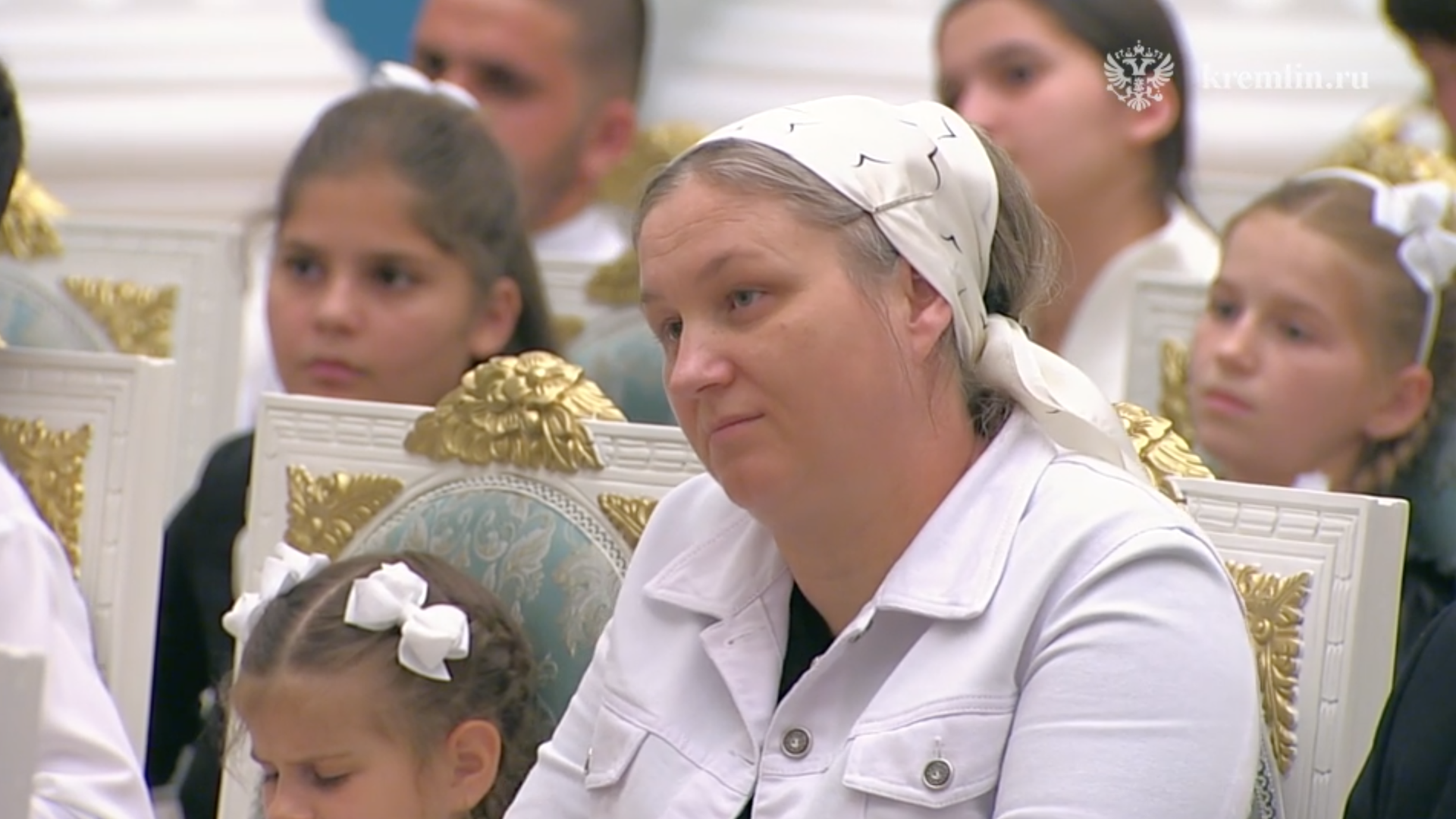 Татьяна Колотун на церемонии вручения госнаград родителям многодетных семей в Кремле - РИА Новости, 1920, 01.06.2026