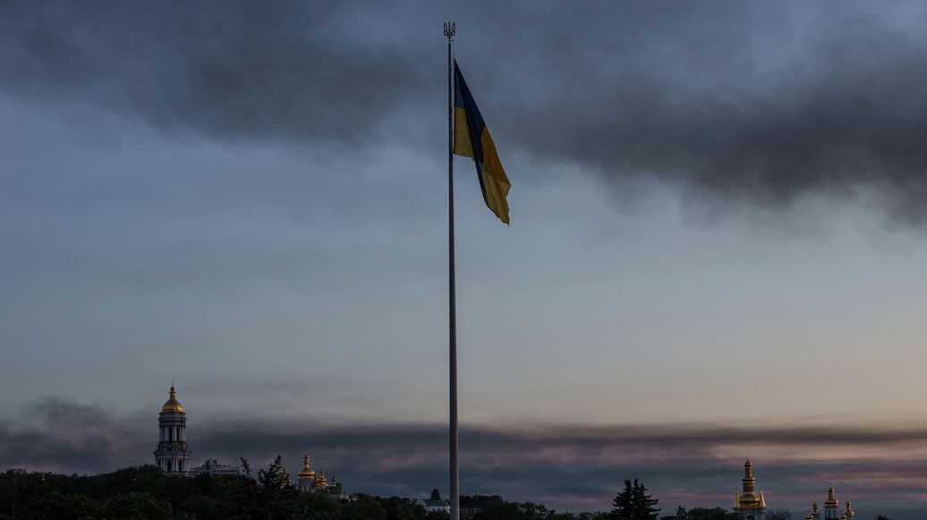 Мендель рассказала Такеру Карлсону, к чему начали готовиться украинцы