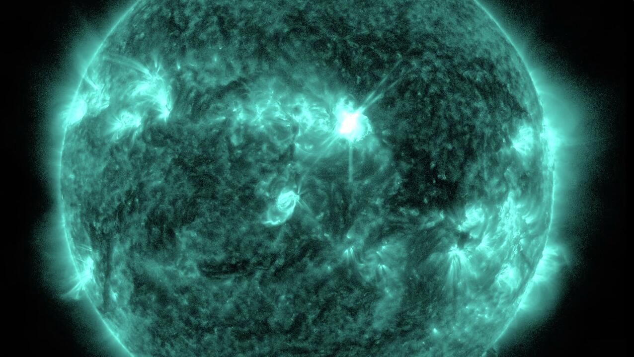 Вспышка на солнце. 3 июня 2026 - РИА Новости, 1920, 03.06.2026