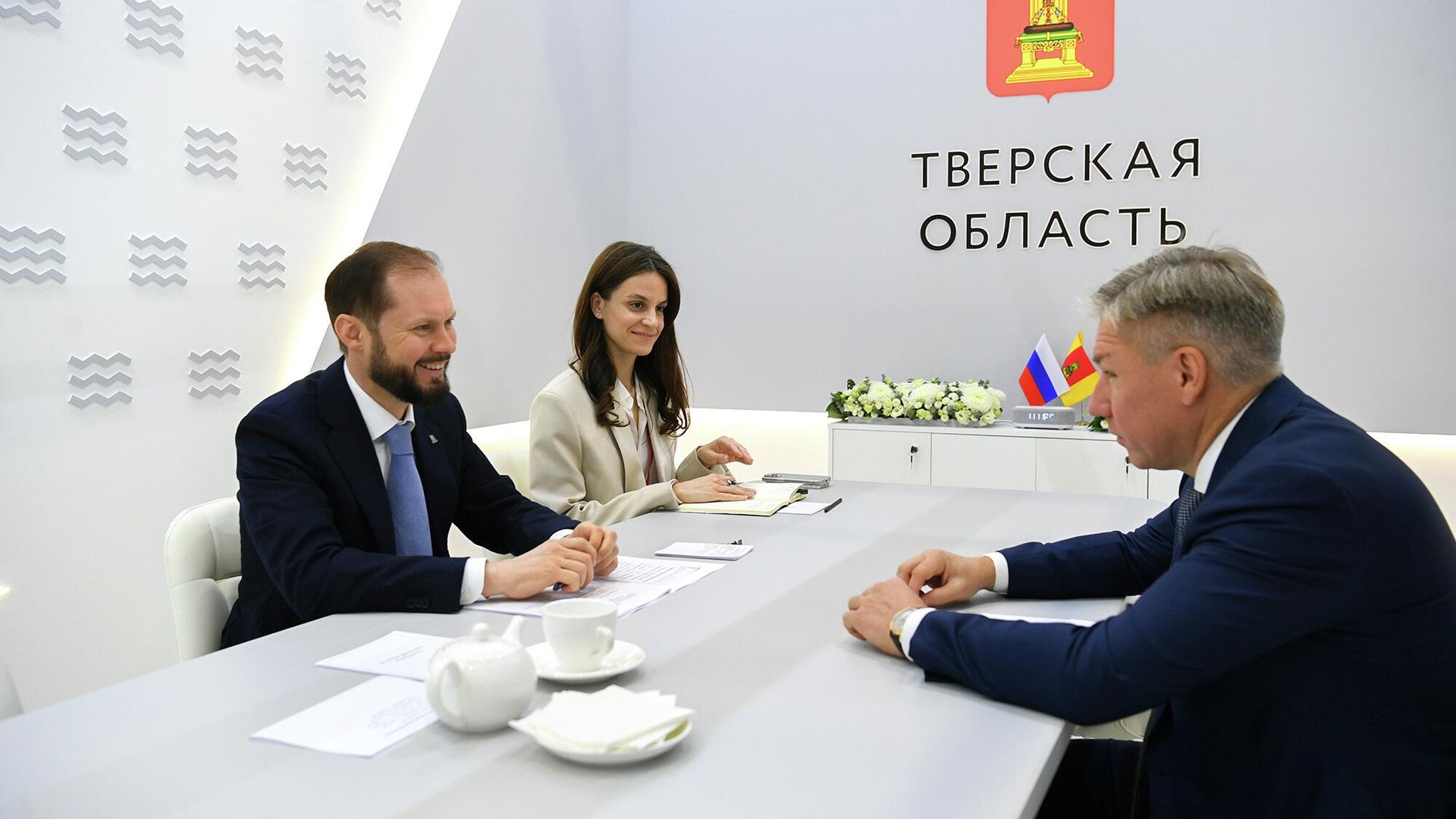 Королев договорился о создании в Верхневолжье центров игры в падел Королев договорился о создании в Верхневолжье центров игры в падел - РИА Новости, 1920, 03.06.2026
