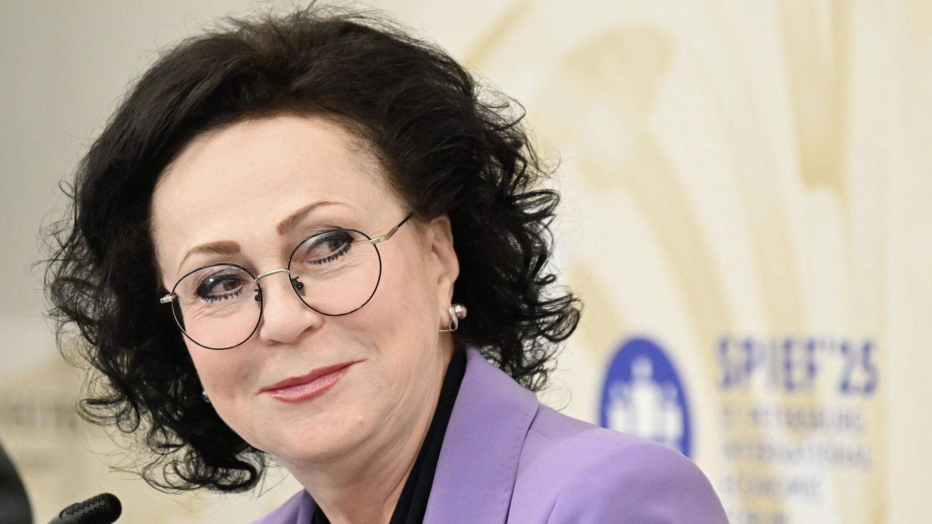 Заместитель председателя Счетной палаты РФ Галина Изотова Заместитель председателя Счетной палаты РФ Галина Изотова - РИА Новости, 1920, 04.06.2026