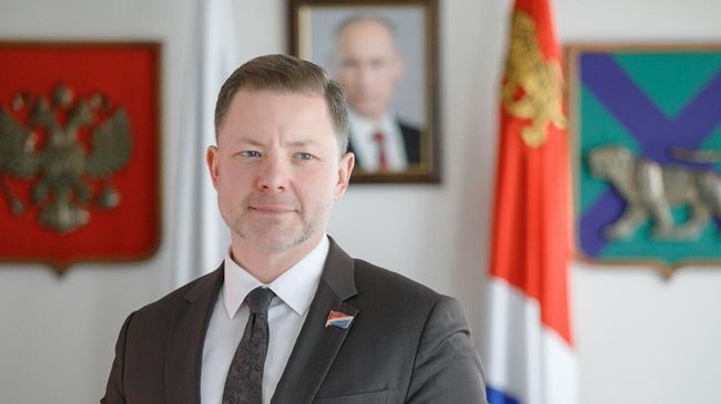 Председатель законодательного собрания Приморья Антон Волошко 