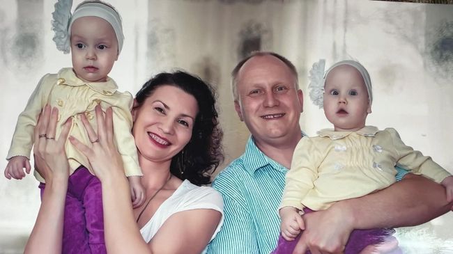 Ирина и Александр с двойняшками