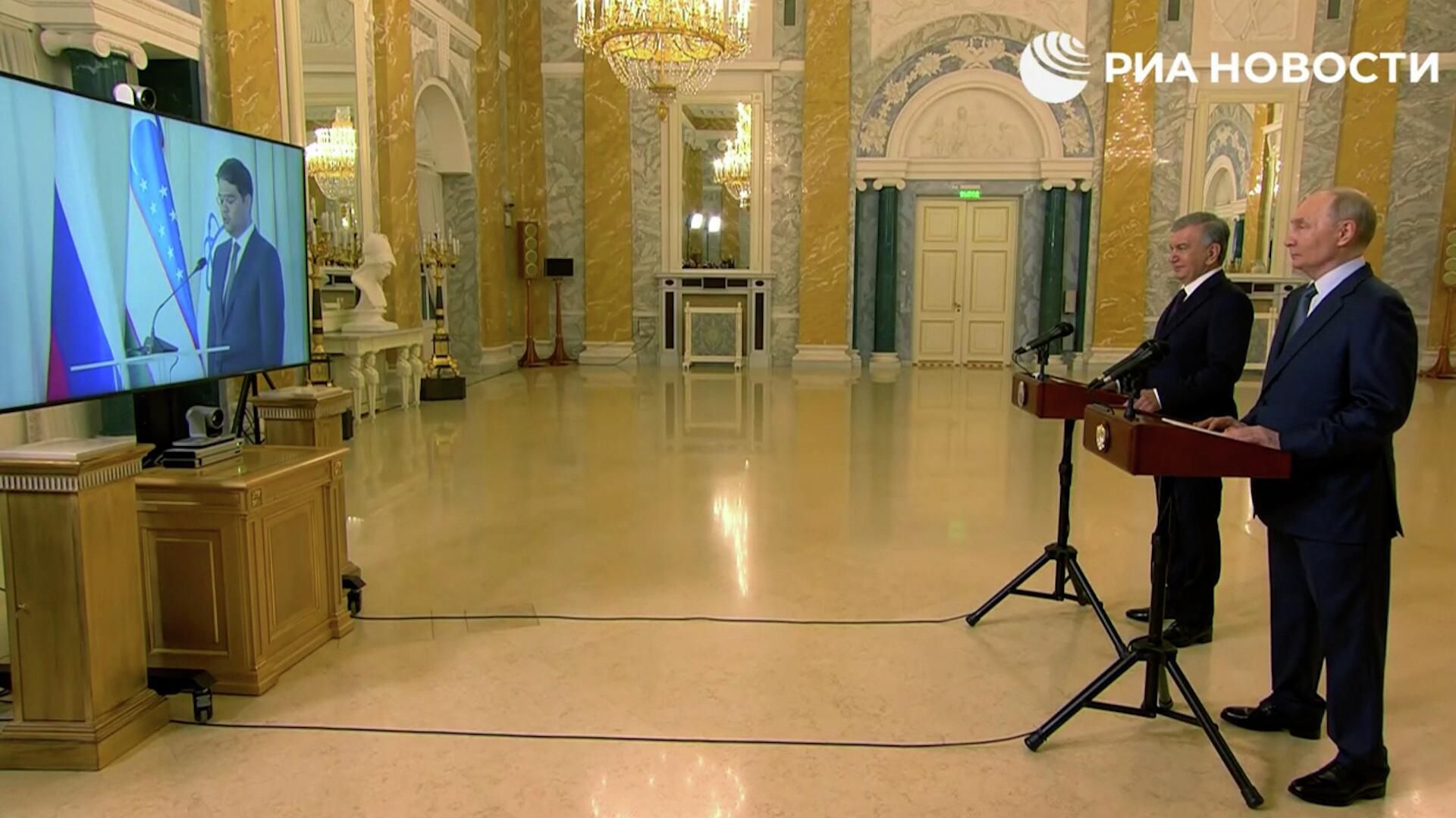 Путин и Мирзиеев дали старт строительству первой интегрированной АЭС в Узбекистане - РИА Новости, 1920, 04.06.2026