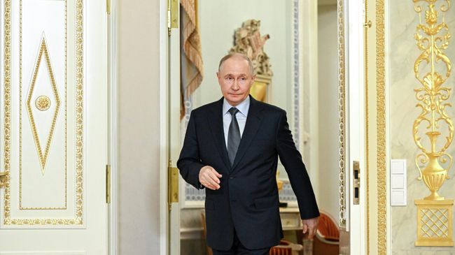 Встреча президента РФ Владимира Путина и президента Узбекистана Шавката Мирзиёева