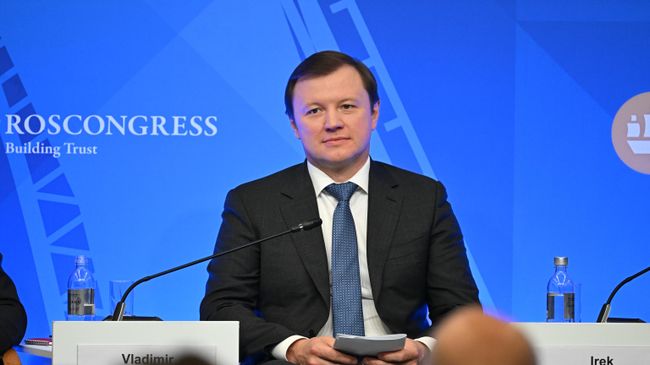 Заместитель мэра Москвы по вопросам градостроительной политики и строительства Владимир Ефимов