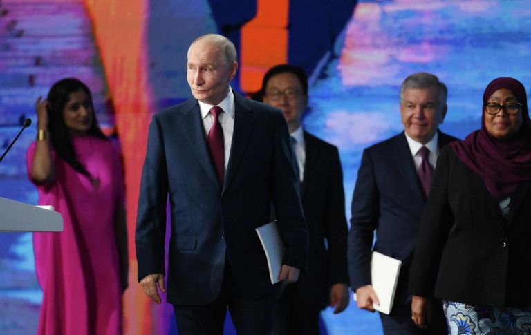 Президент РФ Владимир Путин на пленарном заседании XXIX Петербургского международного экономического форума